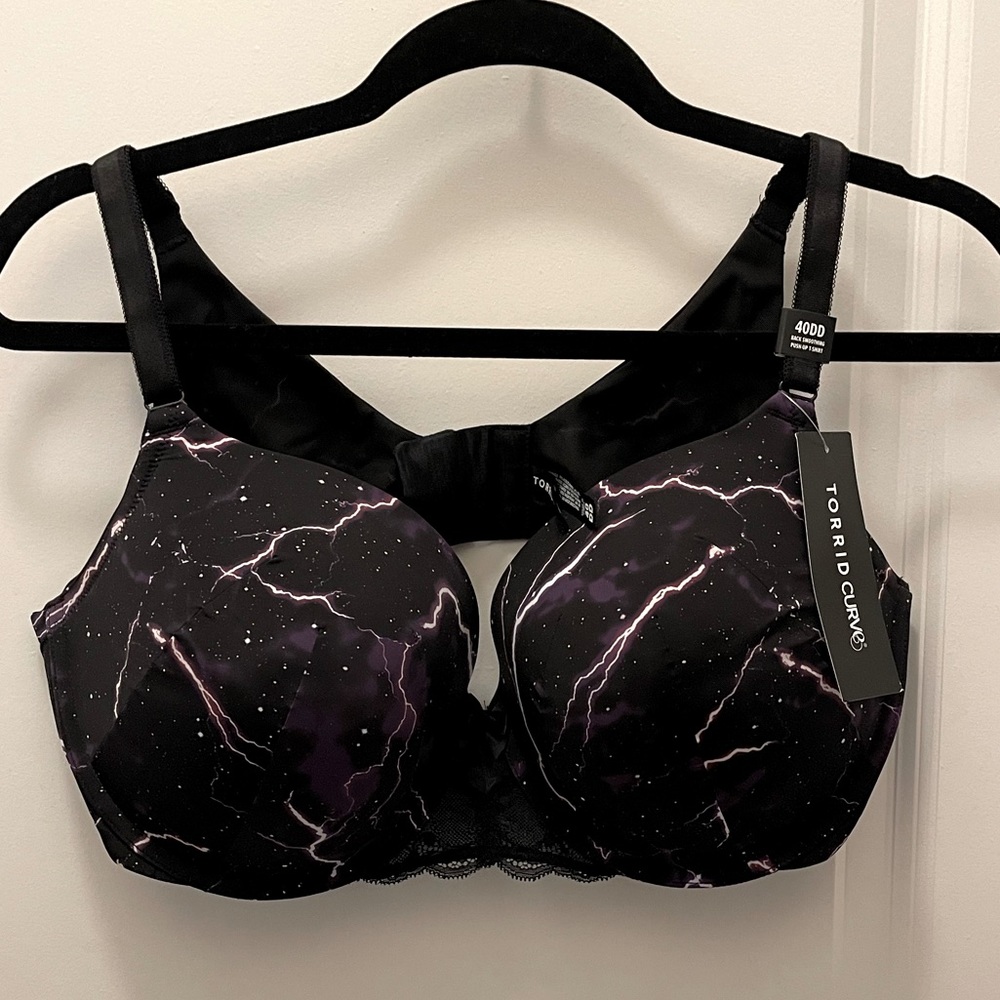 NWT Women’s Torrid 40DD Bra
